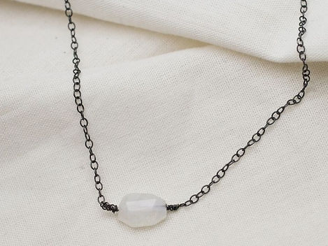 Clear Quartz Minimalist Necklace